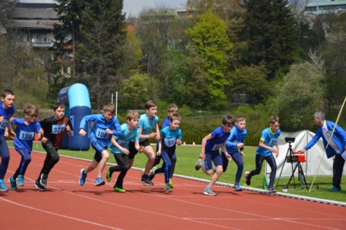 Majove zavody 2022 300